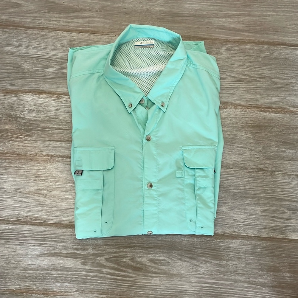 Men’s Columbia short sleeve PFG shirt